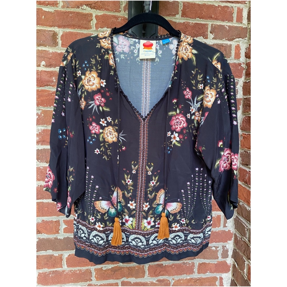 NWOT Anthropologie Farm Rio Top  Size Small
